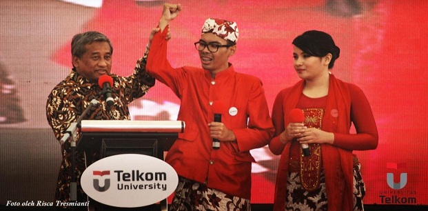 Hasil gambar untuk prestasi telkom university